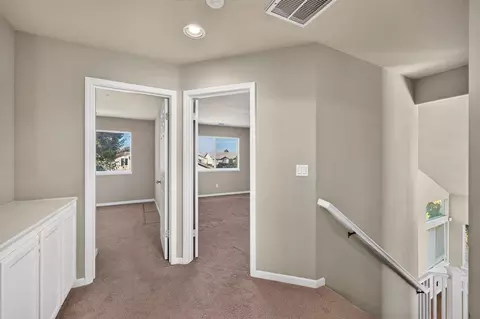 Entry Way - 1185 Raven Ct, Salinas, CA 93905 photo 2 of 3