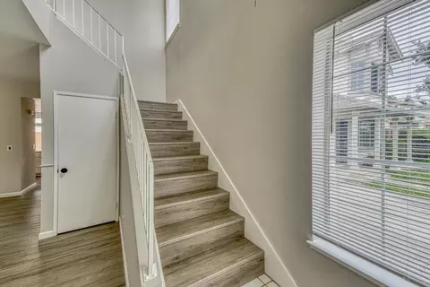 Entry Way - 1920 Constitution Blvd 24, Salinas, CA 93905 photo 2 of 4