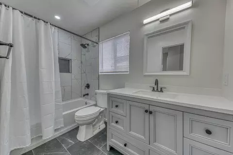 Bath - 1920 Constitution Blvd 24, Salinas, CA 93905 photo 1 of 4