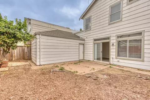 Exterior - 1920 Constitution Blvd 24, Salinas, CA 93905 photo 5 of 9