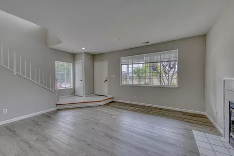 Living - 1920 Constitution Blvd 24, Salinas, CA 93905 photo 2 of 10
