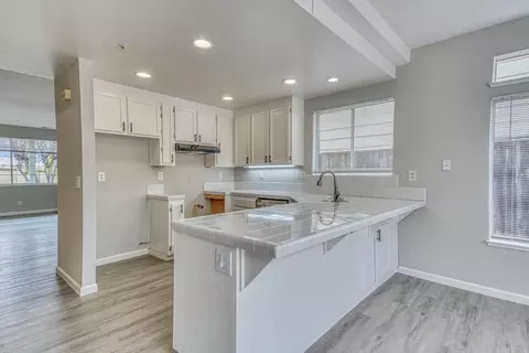 Kitchen - 1920 Constitution Blvd 24, Salinas, CA 93905 photo 1 of 3