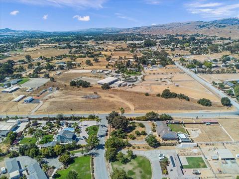 2055 Rucker Ave, Gilroy, CA 95020 photo 22