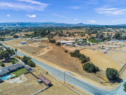 2055 Rucker Ave, Gilroy, CA 95020 photo 20