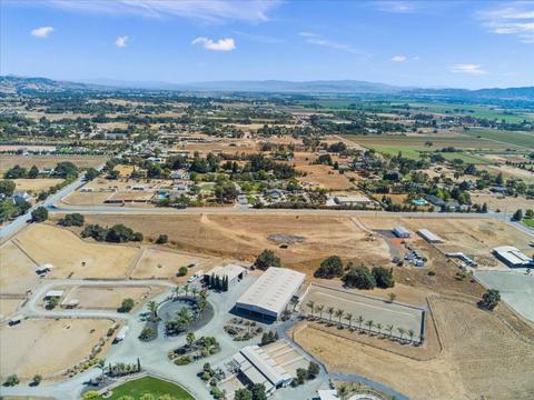 2055 Rucker Ave, Gilroy, CA 95020 photo 18