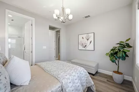 Bedroom - 19217 Eagle View Dr, Morgan Hill, CA 95037 photo 2 of 4