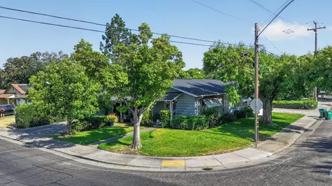442 W Lincoln Rd, Stockton, CA 95207