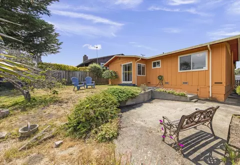 Exterior - 807 Tierra Alta St, Moss Beach, CA 94038 photo 3 of 3