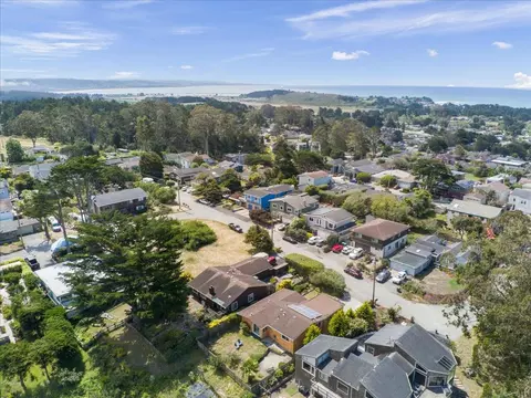 View/Area - 807 Tierra Alta St, Moss Beach, CA 94038 photo 7 of 7