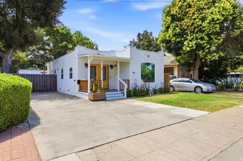 Exterior - 140 2nd St, Gilroy, CA 95020 photo 3 of 12