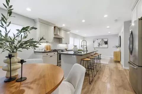 Kitchen - 140 2nd St, Gilroy, CA 95020 photo 4 of 4