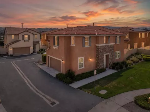 26944 Trestles Dr, Canyon Country, CA 91351