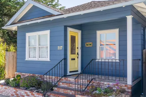 Park St, Pacific Grove, CA 93950