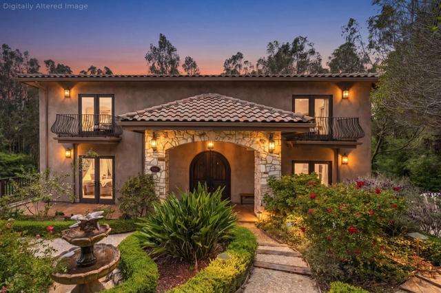 1060 Pajaro Hills Ct, Royal Oaks, CA 95076