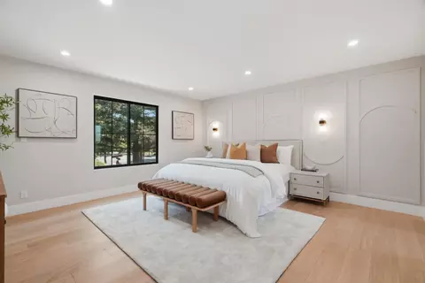 Bedroom - 400 Patrick Way, Los Altos, CA 94022 photo 1 of 5