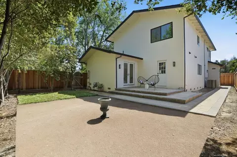 Exterior - 400 Patrick Way, Los Altos, CA 94022 photo 6 of 8