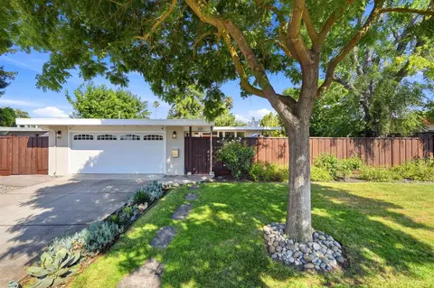 Exterior - 201 Thompson Sq, Mountain View, CA 94043 photo 1 of 9