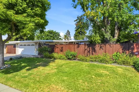Exterior - 201 Thompson Sq, Mountain View, CA 94043 photo 3 of 9