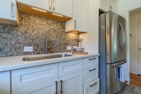 Kitchen - 1287 Alicante Dr, Pacifica, CA 94044 photo 3 of 4