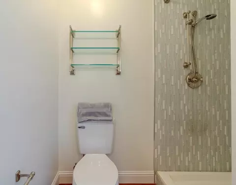 Bath - 1287 Alicante Dr, Pacifica, CA 94044 photo 3 of 3
