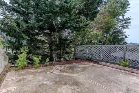 Exterior - 1287 Alicante Dr, Pacifica, CA 94044 photo 2 of 3