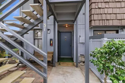 174 Kern St 31, Salinas, CA 93905