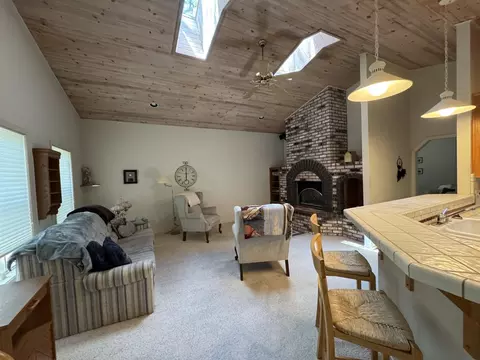Living - 1388 Kenney Dr, Murphys, CA 95247 photo 5 of 9