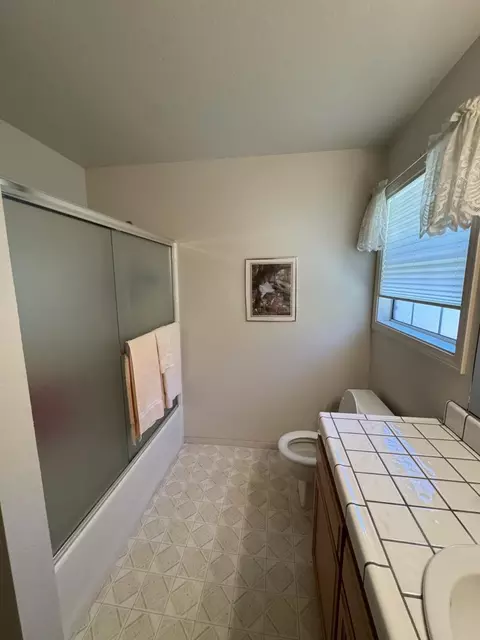 Bath - 1388 Kenney Dr, Murphys, CA 95247 photo 1 of 5