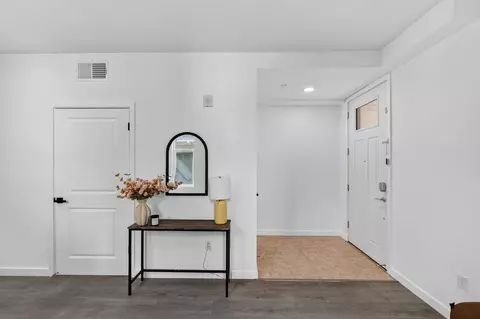Entry Way - 802 Garden St, Milpitas, CA 95035 photo 2 of 5