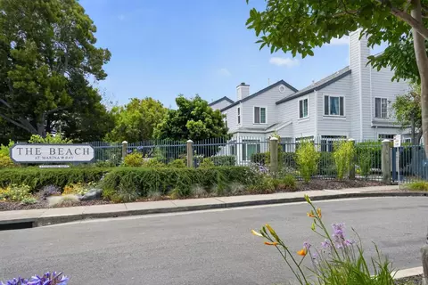 108 Commodore Dr, Richmond, CA 94804