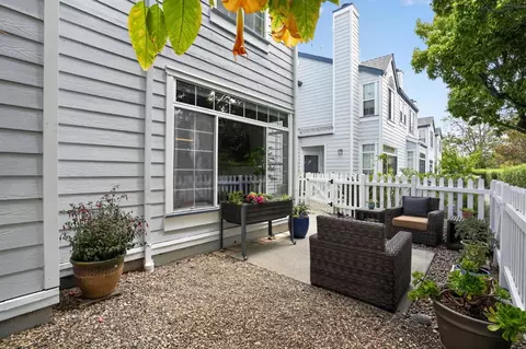 Exterior - 108 Commodore Dr, Richmond, CA 94804 photo 2 of 4