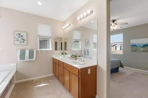 Entry Way - 730 Tennyson Dr, Gilroy, CA 95020 photo 2 of 2
