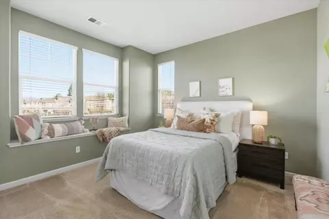 Bedroom - 730 Tennyson Dr, Gilroy, CA 95020 photo 1 of 5