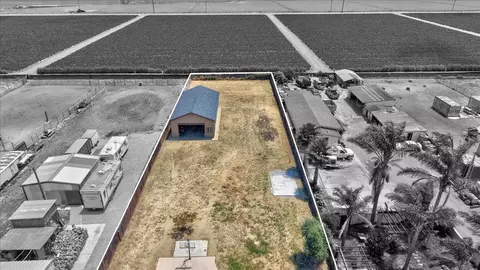 View/Area - 664 Middlefield Rd, Salinas, CA 93906 photo 4 of 7