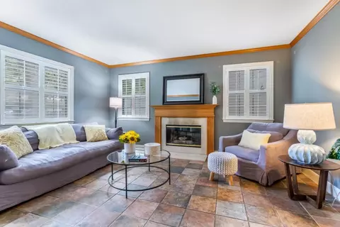 Living - 212 Angelita Ave, Pacifica, CA 94044 photo 3 of 5