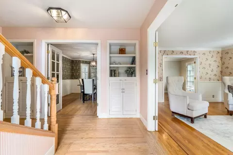 Entry Way - 212 Angelita Ave, Pacifica, CA 94044 photo 2 of 13