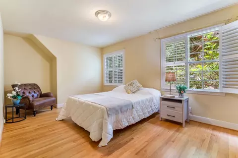 Bedroom - 212 Angelita Ave, Pacifica, CA 94044 photo 6 of 6