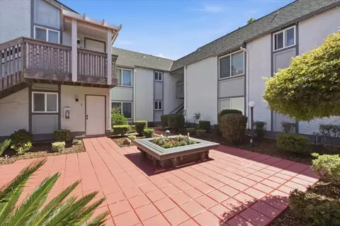 Exterior - 577 E Taylor Ave C, Sunnyvale, CA 94085 photo 14 of 16