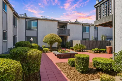 Exterior - 577 E Taylor Ave C, Sunnyvale, CA 94085 photo 12 of 16