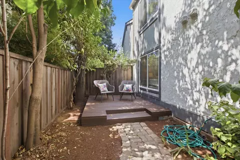 Exterior - 577 E Taylor Ave C, Sunnyvale, CA 94085 photo 5 of 16