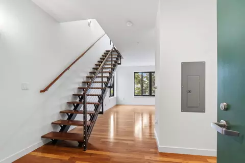 88 Bush St 3163, San Jose, CA 95126