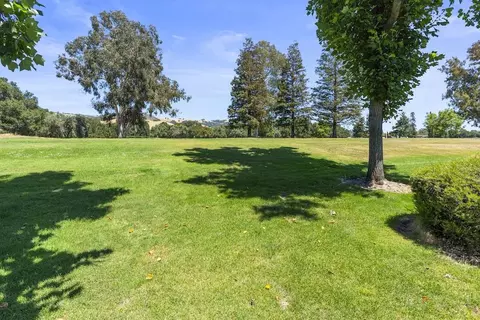 5173 Cribari Knls, San Jose, CA 95135