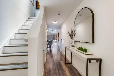 631 Midrock Cors, Mountain View, CA 94043