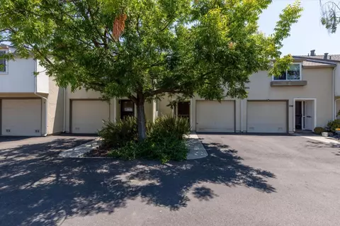631 Midrock Cors, Mountain View, CA 94043