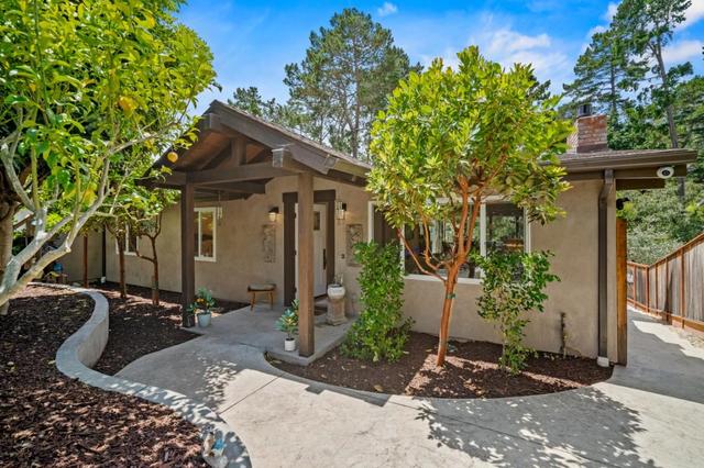 35 Wellings Pl, Monterey, CA 93940