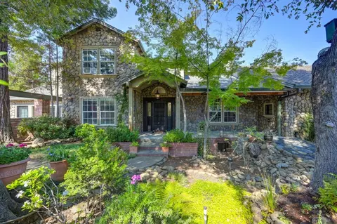 13331 Valley Vista Ct, Pine Grove, CA 95665