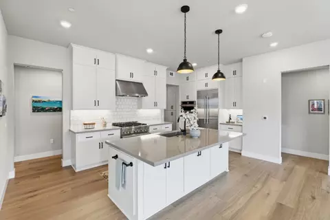 2720 Sand Dune Ave, Marina, CA 93933