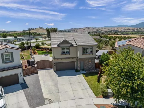 503 Cobalt Dr, Hollister, CA 95023
