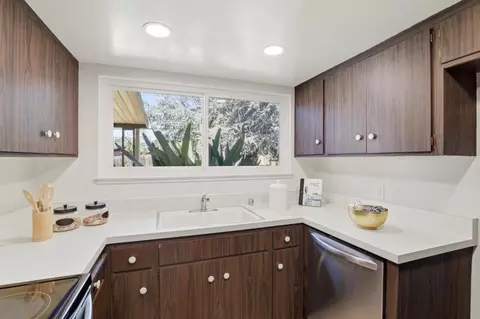5737 Indian Ave, San Jose, CA 95123