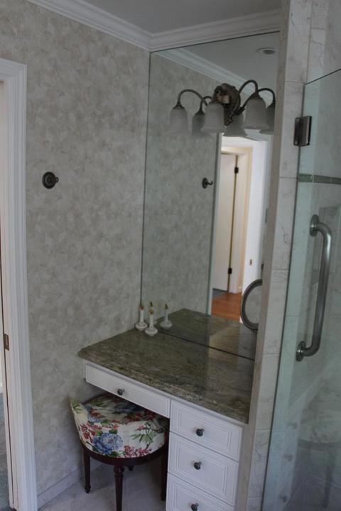Bath - 1936 Wingfield Way, Carmichael, CA 95608 photo 2 of 9